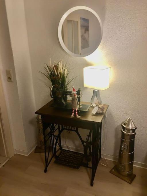 Schoene 2-Zimmerwohnung, 10 Geh-Minuten Zum Strand Timmendorfer Strand Exteriör bild