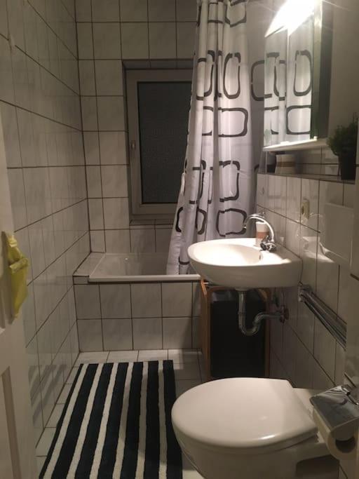 Schoene 2-Zimmerwohnung, 10 Geh-Minuten Zum Strand Timmendorfer Strand Exteriör bild